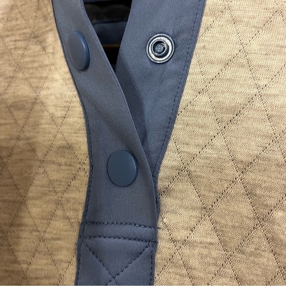 Straight Down Women's Gray Blue Quilted Mock Neck Pullover Gold Athleisure Sz Lg - Picture 11 of 11